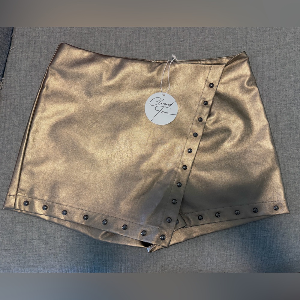Chic Gold Women's Skort with Studded Detail